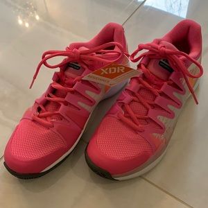 Nike vapor 9.5 tour Women’s tennis shoes brand new with tags